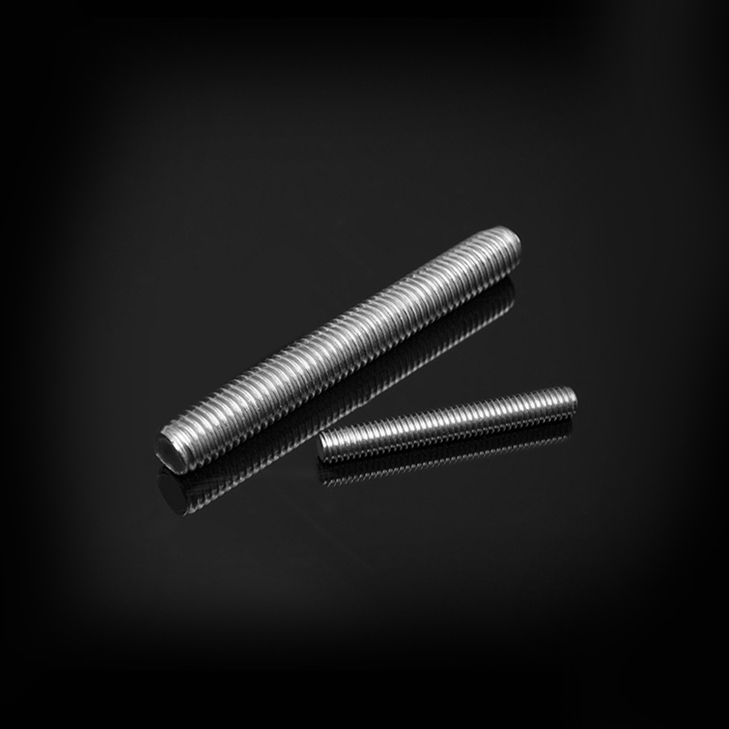 DIN976 bultar i rostfritt stål